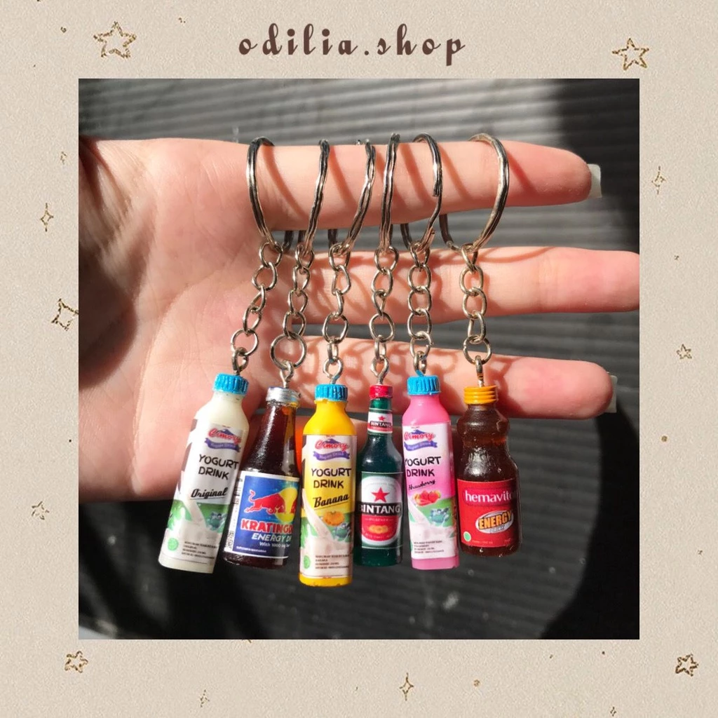 Gantungan Kunci Botol Mini Yogurt Juice Boba Ganci Karakter 3D Minuman Food Snack Cute Miniatur Soft Drink Aksesoris Keychain Lucu Asesoris Anak Aesthetic Souvenir Banjar Key Chain Tas Stationery Atk Sovenir Kado Pria Unik Banjarbaru Bjb OdiliaShop