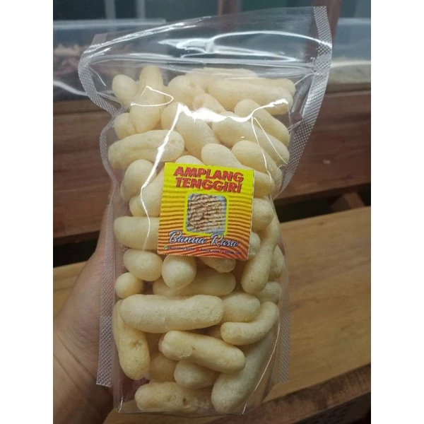 Amplang ikan tenggiri khas kalimantan