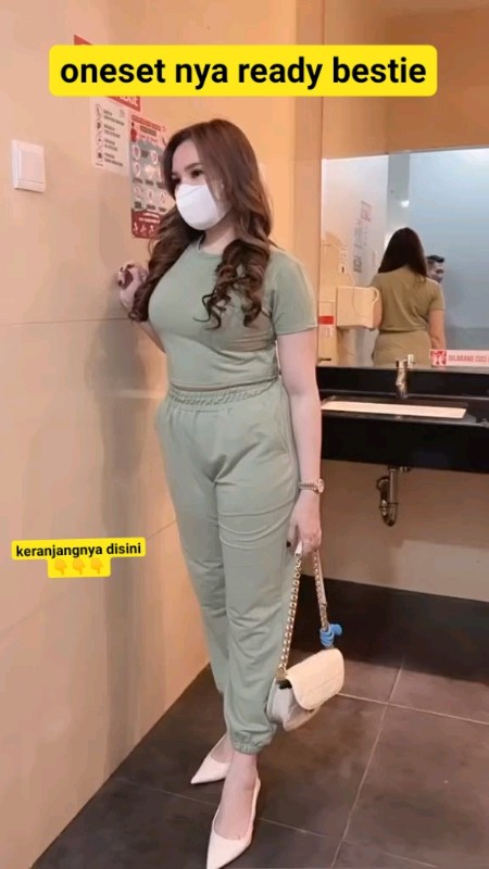 setelannya ready bestie #ShopeeLook #ShopeeCOD #RacunShopee #RacunShopeeCheck #oneset #onesetkekinian #onesetpremium #Fyp