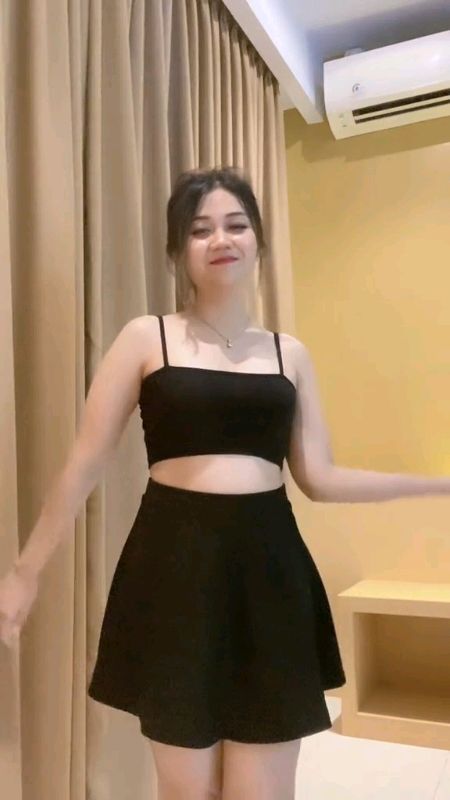 Cewek pake baju item auto tambah cakep #SpillRacunShopee