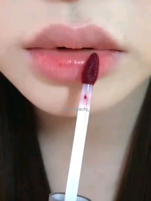 cakep poll#lipgloss #lipstick #skincare #liptint #RacunShopee #ShopeeLook #SpillBawaBerkah #