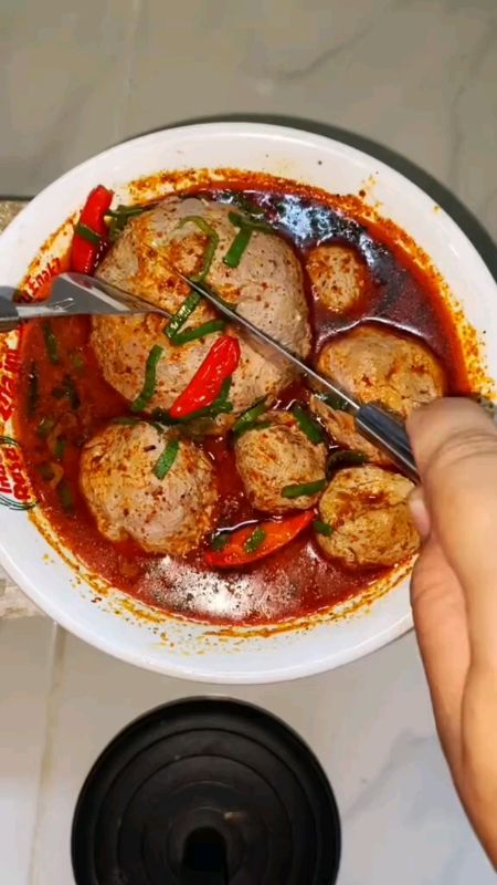 Baso ikan sinar bahari🤤🔥 #ShopeeLahap #shopeevideo #basoikan #sinarbahari #basomercon #basoikansinarbaharibandung #PejuangRupiah #SpillRacunShopee