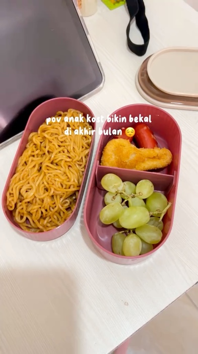 beli lunch box yang murah aja dah😭 #RacunShopee #lunchbox #lunchboxmurah #lunchboxviral