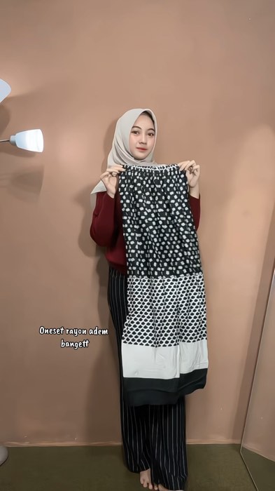 #onesetkekinian #OOTDFashionShopee #RacunShopeeCheck