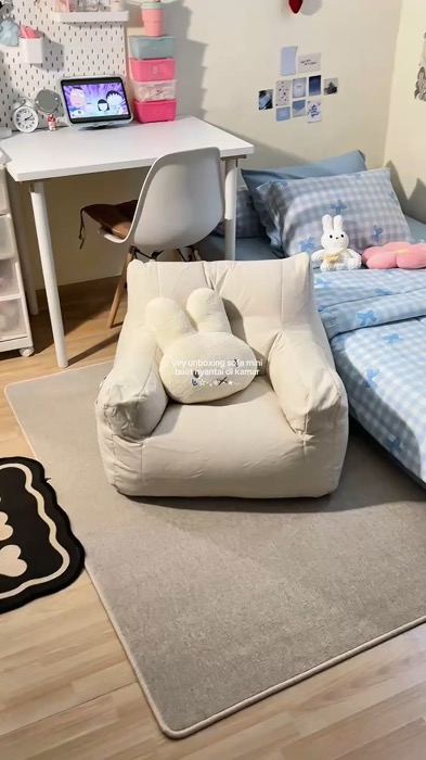 yeiy impian kamar ada sofa mininya ala pintres kesampeann jugaa👀🫶🏻😆 #kamaraesthetic #sofabed #sofaminimalis #SpillRacunShopee #DiskonRacunShopee