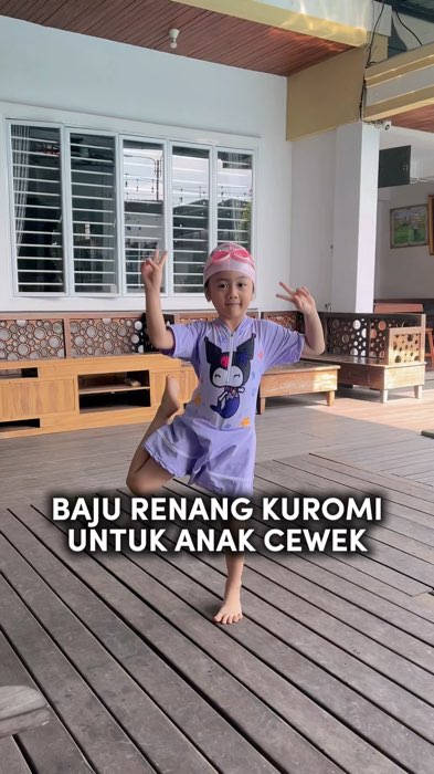 Baju renang buat anak cewek.. #GakNyeselBeliIni #ViralDiShopeeVideo #DiskonRacunShopee