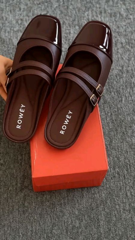 #RacunShopee #ShopeeLook #SpillBawaBerkah #GratisOngkirRP0 #Diskon50Persen #CODinApa #flatshoes #sendalmules #muleswanita #flatshoescantik #sendal