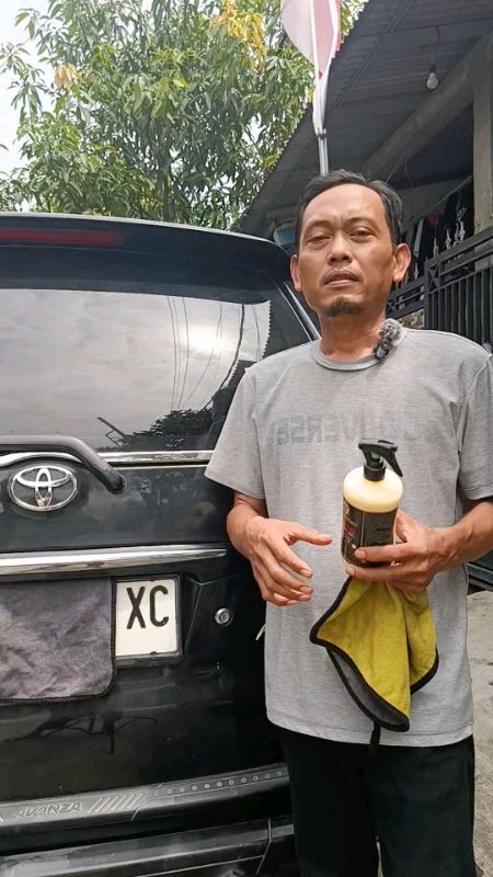 pengkilap bodi kendaraan.  #pengkilapmotor #pengkilapmobil  #pengkilapbodymotor  #mobil  #motor#instasparkling