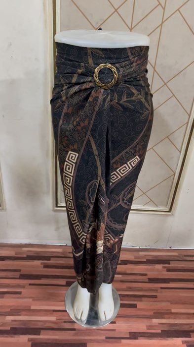 Motif baru ,ordernya disini ya 👆🏻#roklilitbatik #rokserut #roklilit #rokbatiklilit #pakaiantradisional