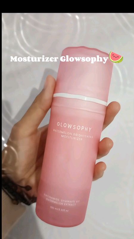 Mosturizer Glowsophy #bodycare #mosturizer #GlowFest #ShopeeBeautyHaul #skincareroutine #pink #watermelon