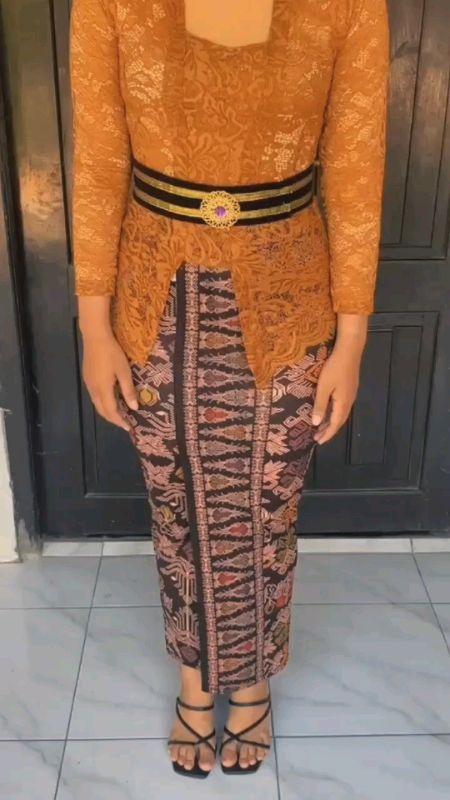 set kebaya bali #kebayabali #PawaiBudaya #RacunShopee #FashiondiShopee #DiskonRacunShopee #shoppelook #wajibpunya #fypシ