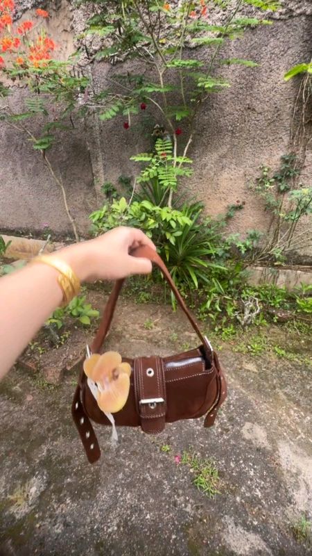 #RacunShopee #ShopeeLook #SpillBawaBerkah #GratisOngkirRP0 #Diskon50Persen #CODinApa #taswanita #tasbahu #shoulderbag #taskekinian #tascantik#tasmurah