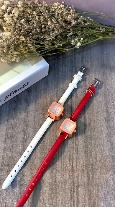 Jam vintage wanita 💗 yukk checkout di keranjang aku bestie 🥰✨#ShopeeFashionHaul #DiskonRacunShopee #jamtangankoreastyle #jamtanganwanita