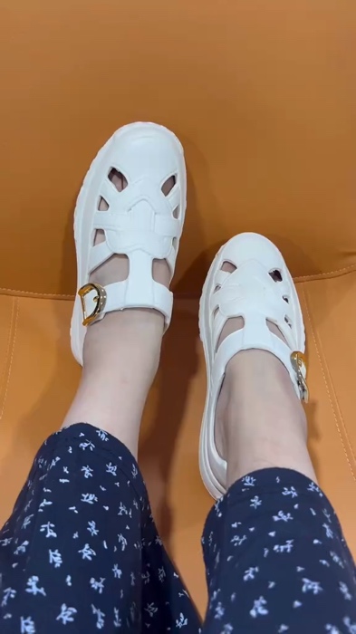 MURAH bangettt!!!! Buruan CO #RacunShopeeCheck #RacunShopee #sendalwanitakekinian #sendalwanita #sepatusantai #sepatuwanita #shopeevideo #ShopeeLook