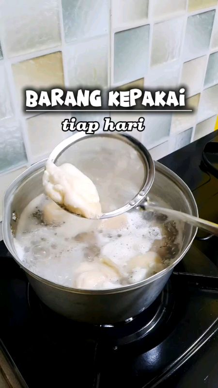 #Saringanhalusstainles #saringanminyak #saringan #saringangorengan #homeliving #RacunShopee #SpillBawaBerkah #ShopeeLook #PromoNonStop #ShopeeCOD #fyp
