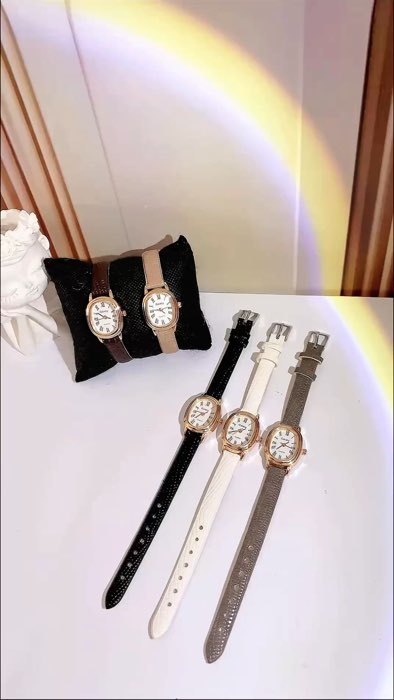 Jam kulit cocok buat hari valentine nih😍🫶🏻✨#jamkulitwanita #minimalis #fy #geatisongkirrp0 #diskon #chcekoutshopee