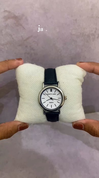 “Jam kulit yang bikin outfit kamu always on point.”#DiskonRacunShope #jamelegantcewe #jamkulit #checkoutsekarang😘