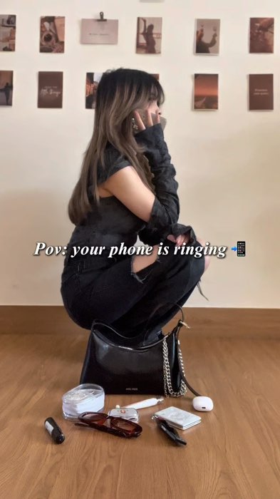 never miss a call when your bag fits it all 📱✨  #fyp #agefree #taswanita #handbag #belilokal