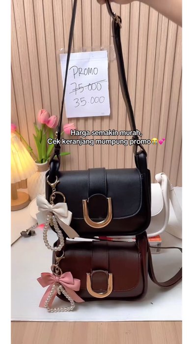 #GratisOngkirRP0 #CODinApa #SpillBawaBerkah #OOTDFashionShopee #GakNyeselBeliIni #ShopeeLook #ShopeeCOD #taswanita #slingbag #shoulderbag #foryou