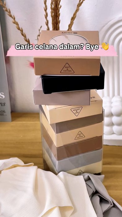 Celana dalam seamless anti garis🥰 #celanadalam #celanadalamwanita a#celanadalamseamless #seamless #fyp #fypシ #fashion #celanadalamwanitamurah #shopee