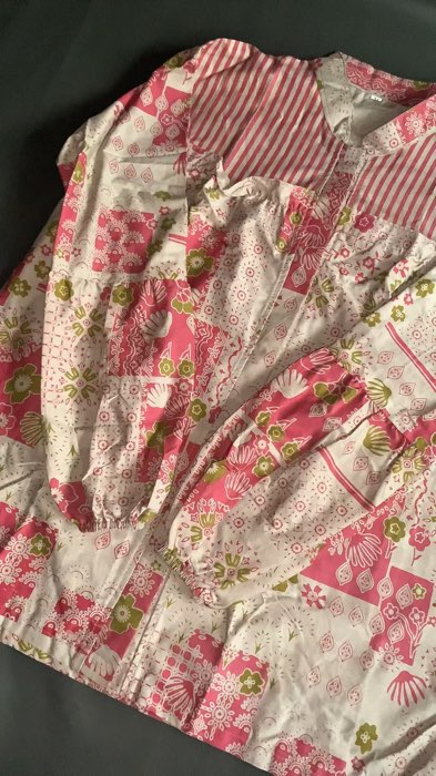 tersedia berbagai ukuran yaa #blousewanita #blousekerja #batikmodern #batiklucugemes #pinky #blousecantik #promoshopee #PromoNonStop #SpillRacunShopee