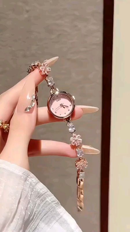 Sumpah cuantik banget gaes #RacunShopee #RacunShopeeCheck #ShopeeLook #jamtangan #jamtanganwanita #jamtanganmurah