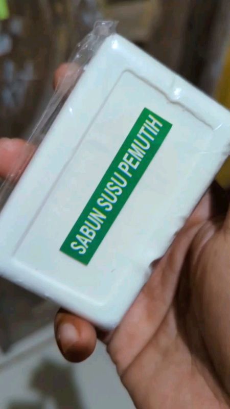 Sabun Susu Pemutih Ampuh Untuk Mencerahkan Kulit #sabunmandi #sabunsusu #sabunpemutih #RacunShopee #DiskonRacunShopee #ShopeeCOD #ViralDiShopeeVideo