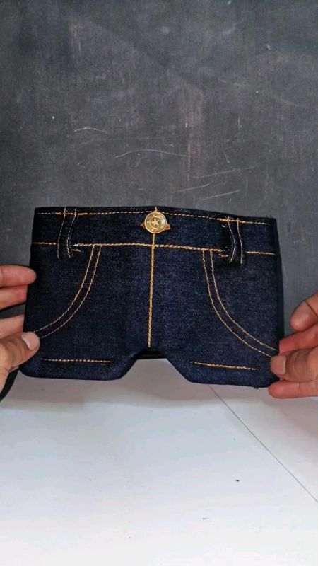 jallet, dompet lipat bentuk celana #dompetlipat #terbarudishopee #jeans #fyppppppppppppppppppppppp