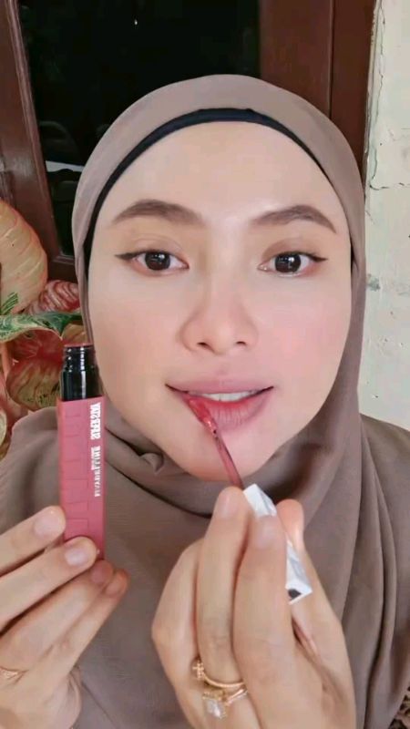 Maybelline superstay matte ink shade 225-Delicate. #lipstick #lipcream #maybellinesuperstaymatteink #maybellinelipstick #maybellinematteink