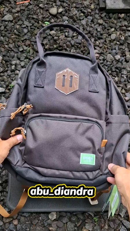 Tas Ransel EIGER Junior Shoreside 15L Backpack Kids #abudiandra #eiger #tasranseleigerjunior #tasranseleiger #tasranselbackpacksekolah #tasbackpack