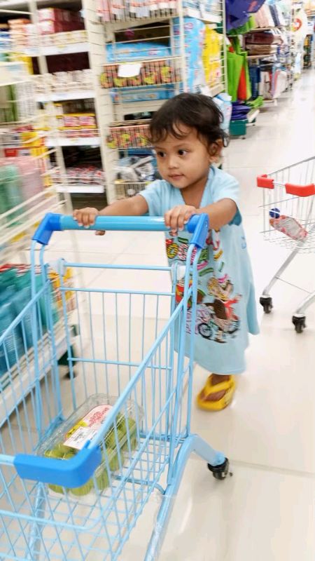 trolley #ShopeeCOD #RacunShopee #SpillBawaBerkah #SpillRacunShopee #ViralDiShopeeVideo #trolleymini #trolleyanak #shopeevideo #ShopeeLook