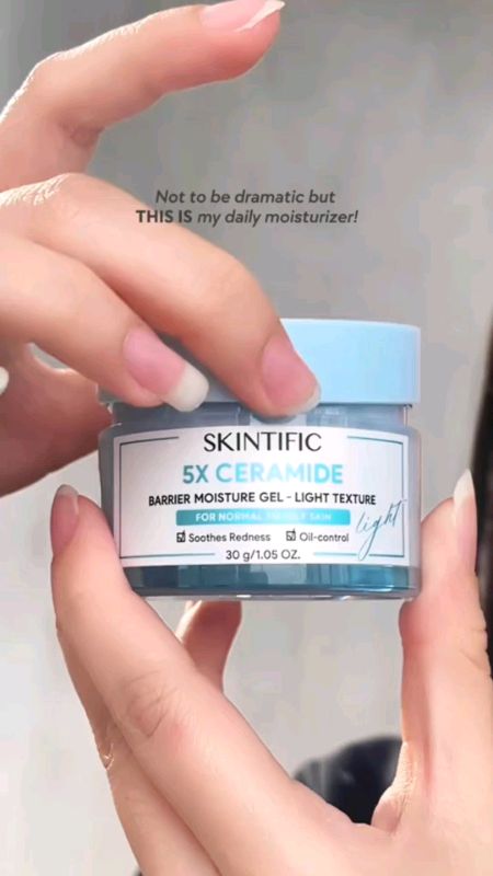 pelembab viral untuk segala jenis kulit wajah 🥰 #moisturizer #skintific #moist #pelembabwajah #spillberkah