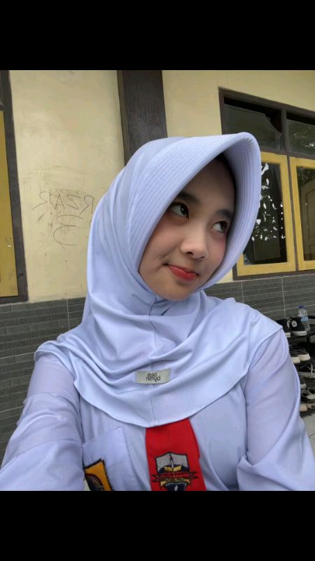 #ViralDiShopeeVideo #ShopeeFashionHaul #Diskon50Persen #DiskonRacunShopee #bergosport #bergo #tiebymin #kerudungbergo #kerudungolahraga #bergolinear