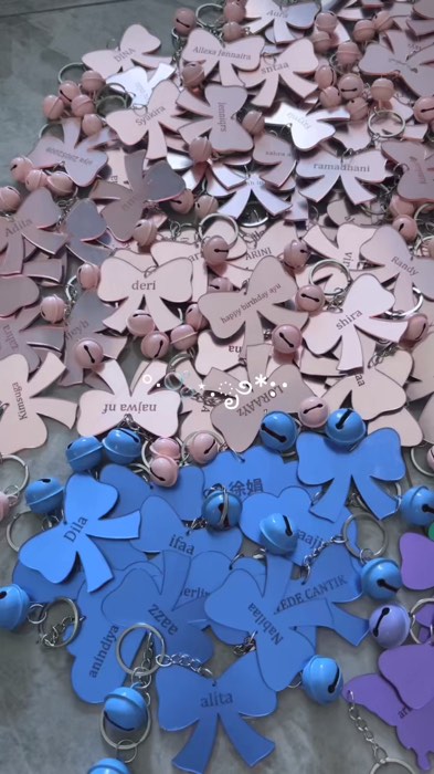 Suka warna apa nihh ? 💖#keychainlucu