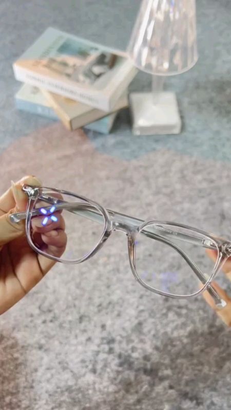 #kaca mata cewek anti radiasi#SpillShopeeVideo #produkterlaris #PromoNontStop #klikkeranjangorangekalaumauorderyasayang #