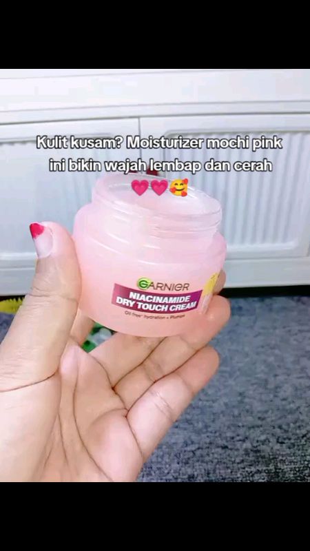 Garnier cream #garnier #creamwajah #moisturizer #RacunShopee #SpillRacunShopee #BadaiTapiBudget #trending #TermurahDiShopee #fyp