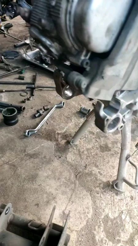 bosh mounting baru, aman dari mara bahaya 😁#shopeevideo #ShopeeLook #bosh #mounting #motor #matic #manual #boshmounting #fypシ #fyp