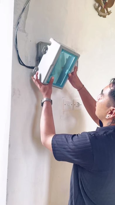 ￼Box Meteran Listrik KWH Meter Box Listrik Tutup Meteran #boxmeteran #boxmeteranlistrik #boxmeteranlistrikmurah #boxmeterantoken #boxmeteranpln