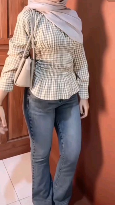 blouse kerut lucuuuu#Diskon50Persen #RacunShopee #DiskonRacunShopee #blousekerutdipinggang #blousekerut