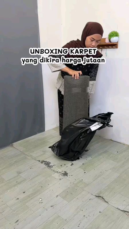 ada diskon dividio#karpetlantai#karpetruangtamu#karpetturki#karpeteropa#Karpetpolyester #karpetmewah#karpetlantaimewah#RacunShopee#1212shopeehaul