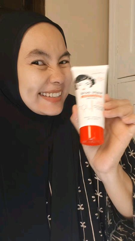 #kojicacidfacialwash #kojicacid #facewash #facewashviral #facewashkojicacid