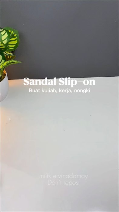 Checkout sekarang🫵🏻#RacunShopee #sandalwanita #sandal #sandalmurah #sandalviral #RacunShopee #ShopeeLook #shopeevideofeed #ShopeeHaul #trending #fyp