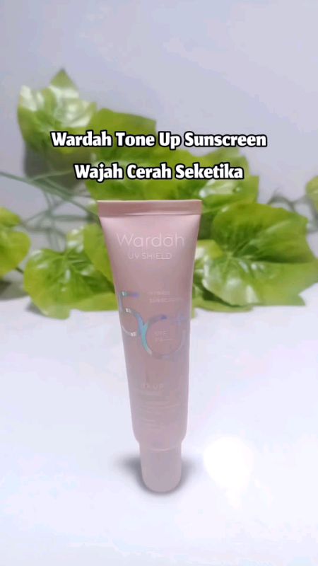 wardah tone up sunscreen spf 50 #wardah #wardahsunscreen #spf50 #RacunShopee #DiskonRacunShopee #SpillRacunShopee #SpillBawaBerkah #fyp