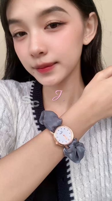 Jam tangan scrunchie ala korea😍💗#GajianSale #jamtanganwanita #jamtanganmurah #jamtanganscrunchie #jamtangankoreanstyle #jamtanganlucuuu #scrunchiemu