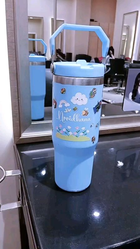 Tumbler tahan panas dan dingin selama 12jam#tumblertahanpanasdandingin#ShopeeFashionHaul#cocokuntukdibawakekantoran#cocokdibawajalanajalan#piknik#mur