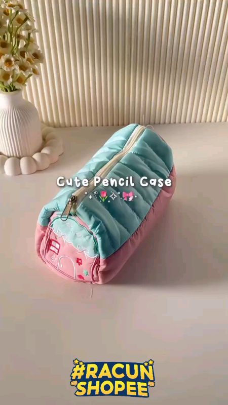 Kotak pensil Aesthetic rumah /kotak pensil rumah