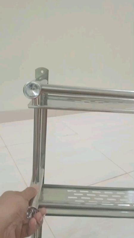 Rak serbaguna estetik, kuat terbuat dari bahan stainless, kokoh, mudah dirangkai.