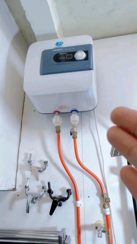 water heater pemanas air kamar mandi