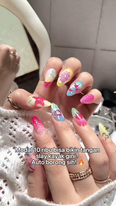 Press on nail 3d 10 ribuan parah si sebagus ini😩kukunpalsu nail art asli udh free lem tinggal pake💅🏻#1212 #kukupalsu #kukupalsumurah #3d #nailart