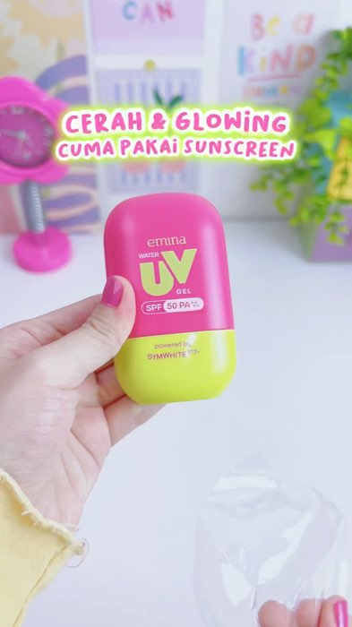 Mantep sih🥹#sunscreenreview #sunscreengel #sunscreenviral #sunscreenspf50 #sunscreenemina #sunscreenringan #ViralDiShopeeVideo #ShopeeBeautyHaul